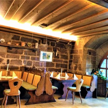 Burg-Hotel Colmberg - Indoor seating - Hotels Near Me - Colmberg, BY