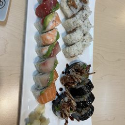 Rainbow roll, spicy tuna, spider roll. We also got the miso soup with seafood and green tea.