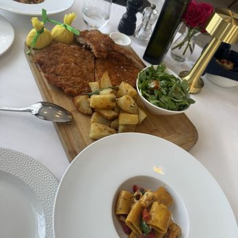 Portosole - Veal Milanese, seafood pasta - Italian Near Me - Coral Gables, Florida Portosole - Veal Milanese, seafood pasta - Italian Near Me - Coral Gables, Florida