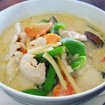 Thai Noodles - Green curry with chicken - Thai Near Me - Louisville, Kentucky Thai Noodles - Green curry with chicken - Thai Near Me - Louisville, Kentucky