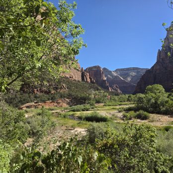 Emerald Pools - Emerald Pools - Hiking Near Me - Zion National Park, Utah