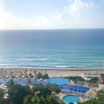 Live Aqua Resort - View from Oceanfront room 8th floor - Resorts Near Me - Cancún, ROO