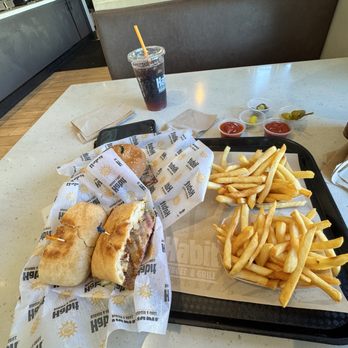 Habit Burger & Grill - Burgers Near Me - Farmington, Utah