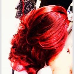 F & Y Hair Salon - Red