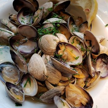 Taylor Shellfish Farms - Manila clam steamers with shallot butter, thyme, and wine (Pairs well with the bread) - Seafood Near Me - Seattle, Washington