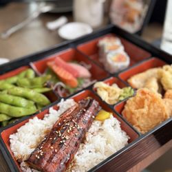 Fuji at WoC - Deluxe bento box w unagi (eel) teriyaki