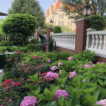 The Blennerhassett - Hotels Near Me - Parkersburg, West Virginia The Blennerhassett - Hotels Near Me - Parkersburg, West Virginia