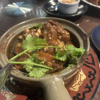 King Restaurant & Bar - Bars Near Me - Honolulu, Hawaii King Restaurant & Bar - Bars Near Me - Honolulu, Hawaii