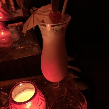 Tiki Chick - Frozen pina colada - Breakfast & Brunch Near Me - New York, New York