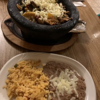 Los Mariachis - El TIO JUAN SPECIAL, beef steak, shrimp, vegetables with cheese in hot stone bowl. Rice, beans and a hot tortilla included. - Mexican Near Me - Lebanon, Kentucky Los Mariachis - El TIO JUAN SPECIAL, beef steak, shrimp, vegetables with cheese in hot stone bowl. Rice, beans and a hot tortilla included. - Mexican Near Me - Lebanon, Kentucky