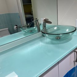 Palm Mirror & Glass - Bathroom counter
