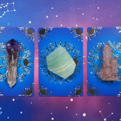 Elowyn Le Fay - Tarot and oracle card readings.