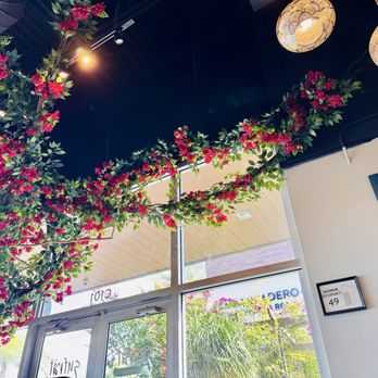 Sufrat Mediterranean Grill - Mediterranean Near Me - Pembroke Pines, Florida