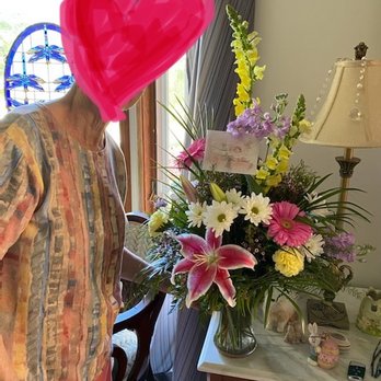 Lady Di's - Grandmother's arrangement, simply asked for spring arrangement. Beautiful! - Florists Near Me - Ocean Springs, Mississippi