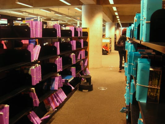 Grande Bibliothèque - BAnQ by null