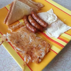 Howie's Restaurant - Country Breakfast