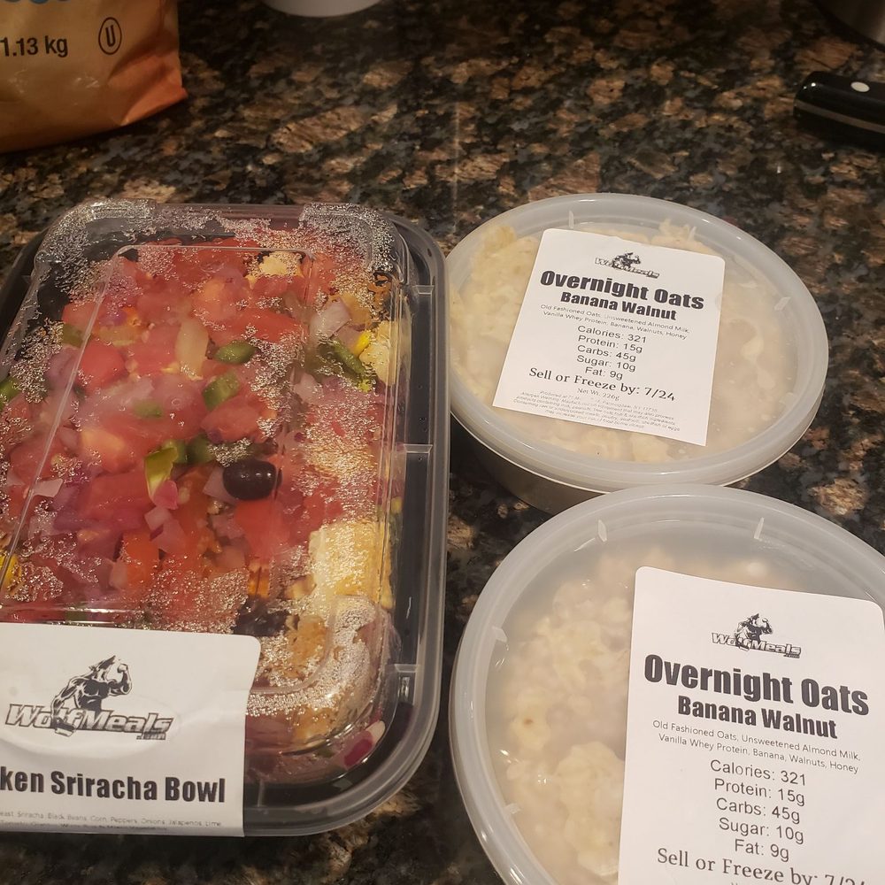 NutriWolf - Chicken Sriracha bowl and overnight oats - Health Markets Near Me - Farmingdale, New York