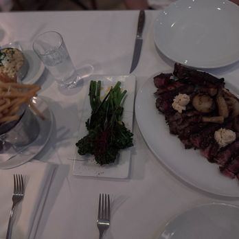Selanne Steak Tavern - Steakhouses Near Me - Laguna Beach, California