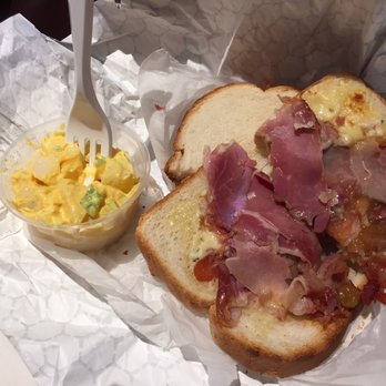 Maker's Mark Distillery - Ham sandwich & potato salad - Tours Near Me - Loretto, Kentucky Maker's Mark Distillery - Ham sandwich & potato salad - Tours Near Me - Loretto, Kentucky