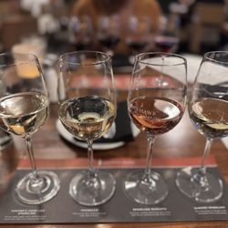 Cooper’s Hawk Winery & Restaurant