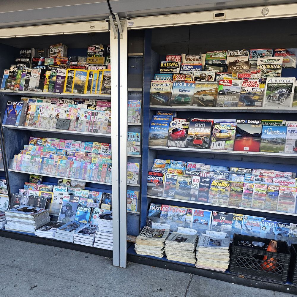 Laurel Canyon News - Newspapers & Magazines Near Me - Studio City, California