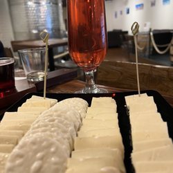 Tapped Apple Cidery & Winery