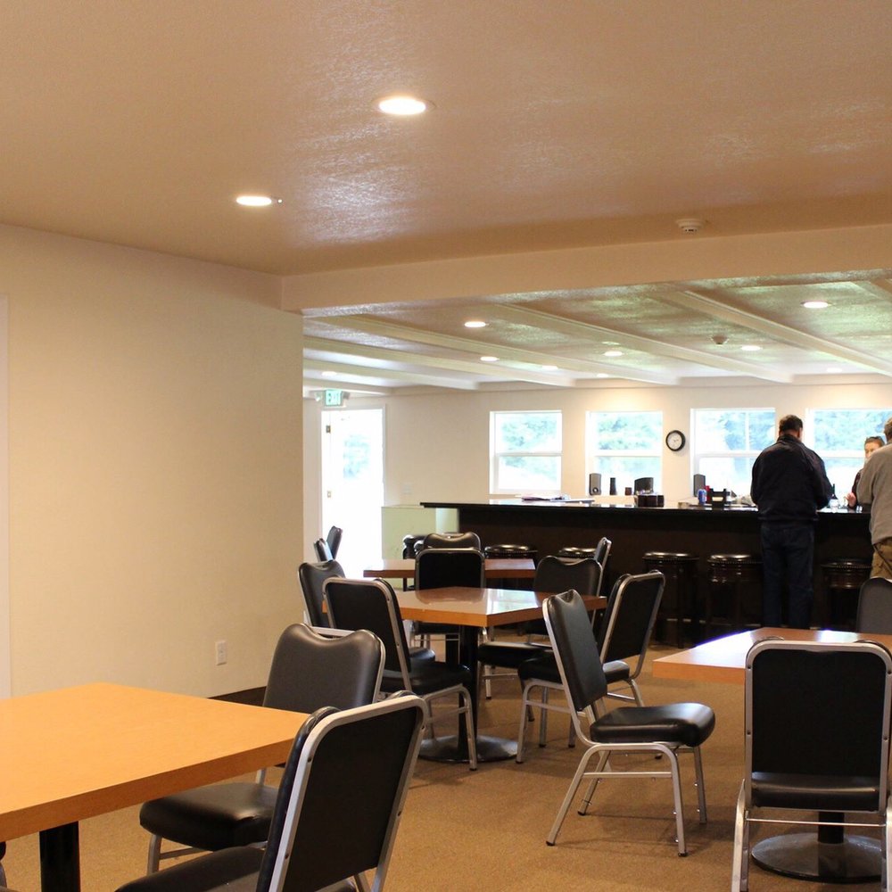 Del Norte Golf Course - Picture of the inside of the new clubhouse. - Golf Near Me - Crescent City, California Del Norte Golf Course - Picture of the inside of the new clubhouse. - Golf Near Me - Crescent City, California