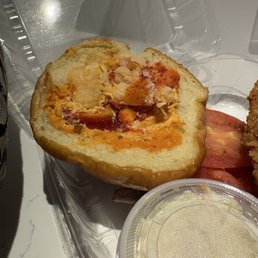 This is ridiculous. This is supposed to be a lobster chicken sandwich. I'm so very disappointed.