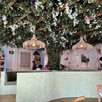 Clio - Dining room - Mediterranean Near Me - Omaha, Nebraska