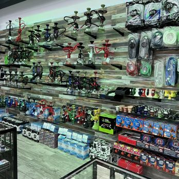 Smoke N Chill - Austin - Tobacco Shops Near Me - Austin, Texas
