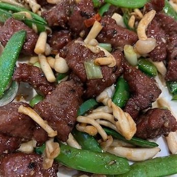 Henry's Cuisine - Beef filet with vegetables - Asian Fusion Near Me - Alhambra, California