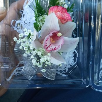 Mum's The Word - Corsage for prom - Florists Near Me - Fullerton, California