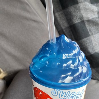 Dutch Bros Coffee - Kids drink with whip cream on top - Coffee & Tea Near Me - Coos Bay, Oregon Dutch Bros Coffee - Kids drink with whip cream on top - Coffee & Tea Near Me - Coos Bay, Oregon