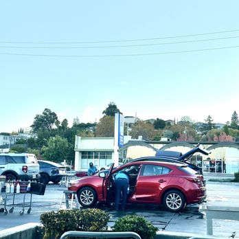 Auto Pride - Love the attention to detail - Car Wash Near Me - San Carlos, California