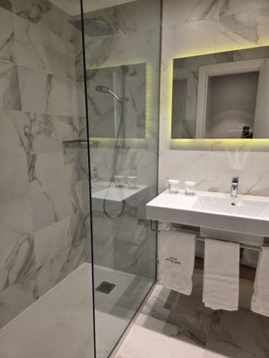 Hotel Tres Reyes Pamplona by null