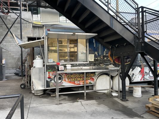 Revelry Brewing Co by null