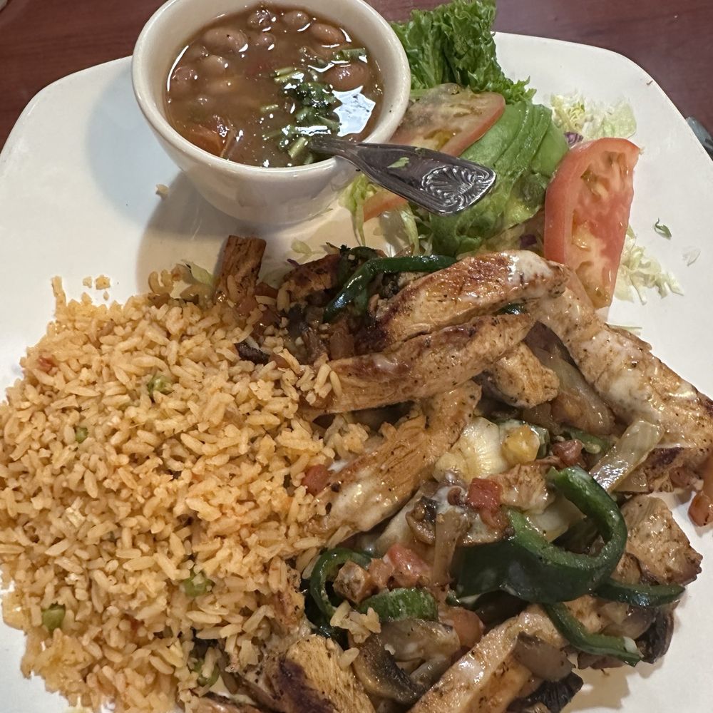 El Bosque Mexican Grill - Pollo a la Parilla - Mexican Near Me - Shenandoah, Texas