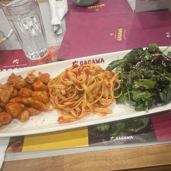 Gagawa - Sriracha Lovers - Mediterranean Near Me - McLean, Virginia