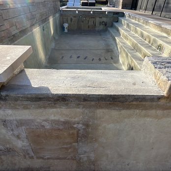 Austin Pool Leaks Solutions - All fiberglass and resin - Pool & Hot Tub Service Near Me - Jonestown, Texas