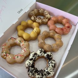 Mochinut - Arlington Heights - Soft Opening 9/21/22