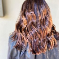 Cut Above - Hair by Linsey Dunn