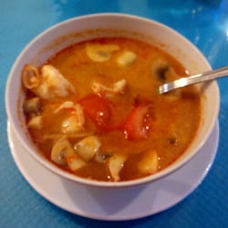 Piment & Citronnelle - Soupe à la citronnelle et crevettes
