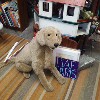 Sideshow Books - Bookstores Near Me - Los Angeles, California