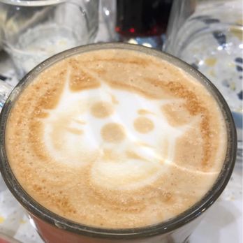 Santa Lyna - Pumpkin spice latte - Breakfast & Brunch Near Me - Paris