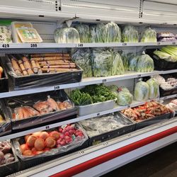 Wing On Market - Produce Section
