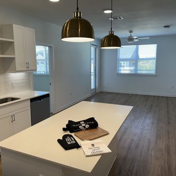 Citizen House Wolf Ranch - Apartments Near Me - Georgetown, Texas Citizen House Wolf Ranch - Apartments Near Me - Georgetown, Texas