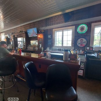 Barringer's Tavern - Bar Area - Bars Near Me - Indianapolis, Indiana Barringer's Tavern - Bar Area - Bars Near Me - Indianapolis, Indiana