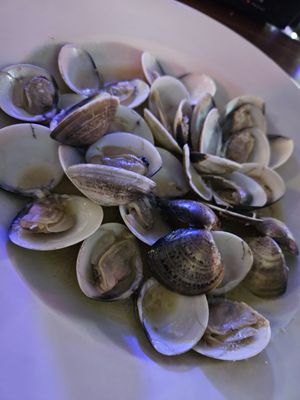 Tavern & Table by null