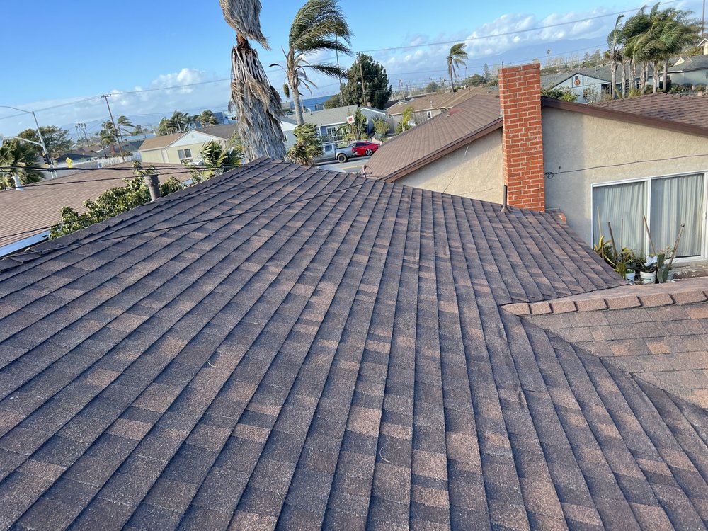 Slide of Twins Roofing