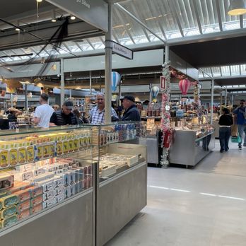 Mercado do Bolhão - Public Markets Near Me - Porto, 13 Mercado do Bolhão - Public Markets Near Me - Porto, 13